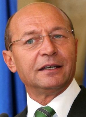 Băsescu cere statelor Uniunii Europene să dea prioritate primirii lucrătorilor din România şi Bulgaria